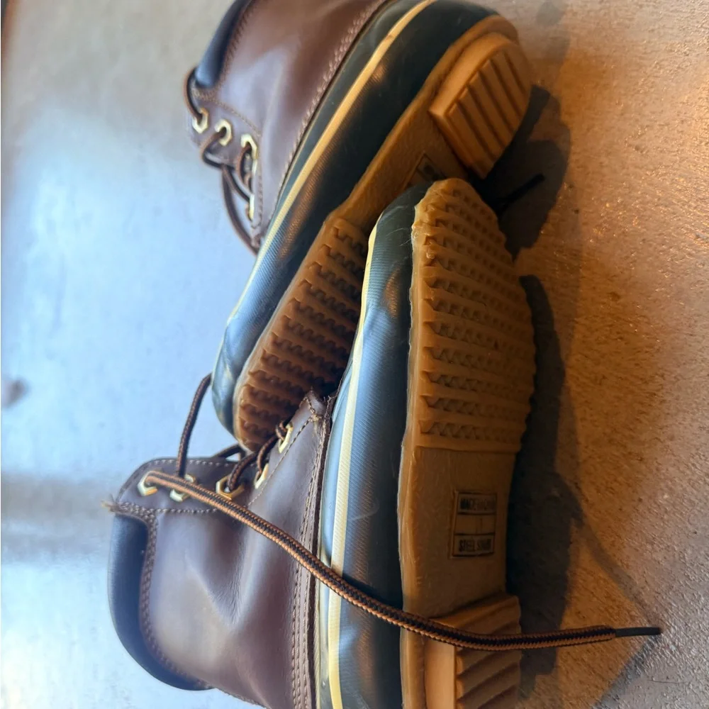 Kids Brown & Green Duck-Style Rain Boots
